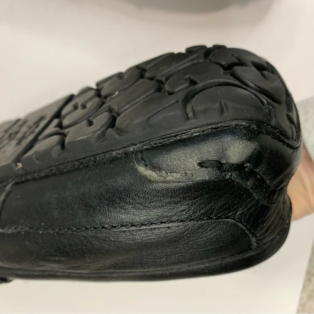 UGG‎ Ascot Leather Slipper